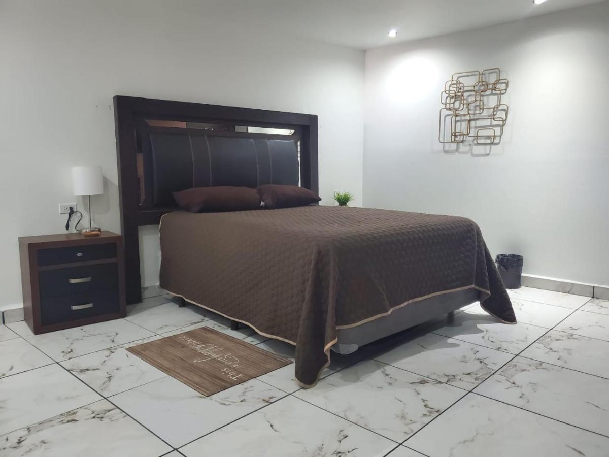 Suites Motel La Frontera Ciudad Juárez Exterior foto